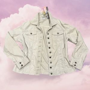 New with tag chicos white jacket